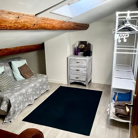 Jolie Maison Chaleureuse